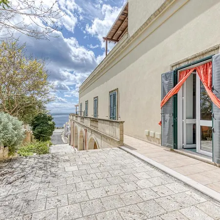 Palazzo De Donno - App 4 *